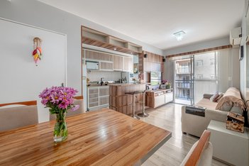 apartment em Avenida Otto Niemeyer, Camaquã - Porto Alegre - RS