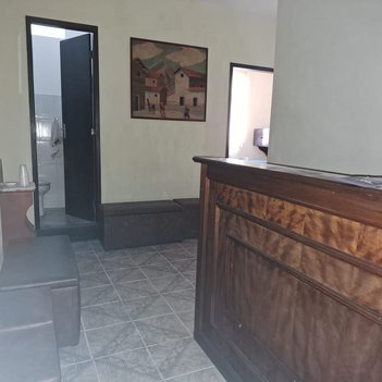 office em Rua do Imperador, Centro - Petrópolis - RJ