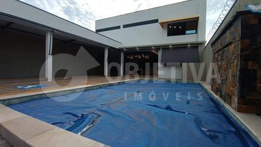 business em Rua Mário Quintana, Novo Mundo - Uberlândia - MG