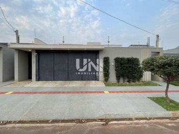 house em Rua Vinicius de Moraes, Jardim Cristhais - Dourados - MS