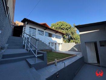 house em Rua Canavieiras, Jardim Laguna - Contagem - MG