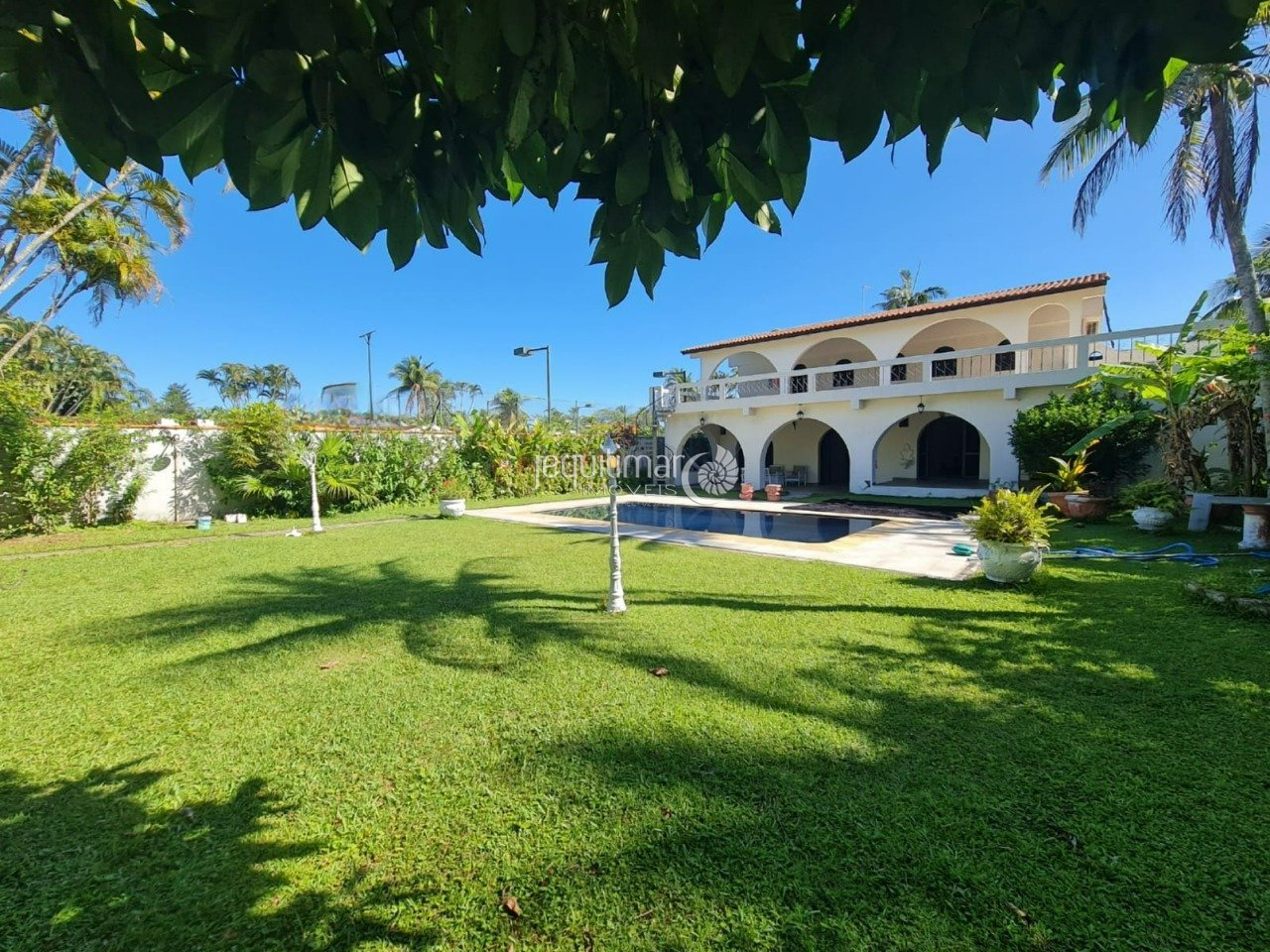 WhatsApp Image 2025-11-19 at 16.00