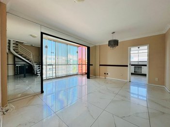 apartment em Rua Mário Quintanilha, Vila Nova - Cabo Frio - RJ