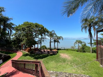 house em Rua Bico de Lacre, Cacupé - Florianópolis - SC