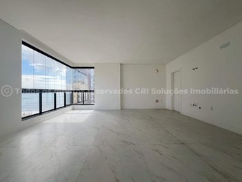 apartment em Rua 250, Meia Praia - Itapema - SC