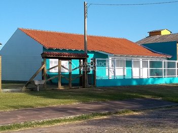 house em Avenida General Osório, Centro - Balneário Pinhal - RS
