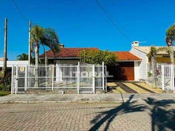 house em Rua Rio Mampituba, Centro - Xangri-Lá - RS