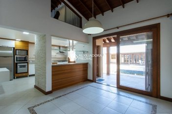 house em Rua Doutor Mário Totta, Tristeza - Porto Alegre - RS
