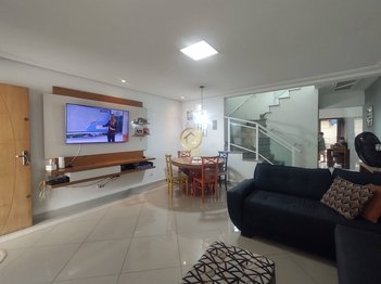 house em Rua Doutor Julião Vaquero Rodrigues, Vila Pereira Cerca - São Paulo - SP