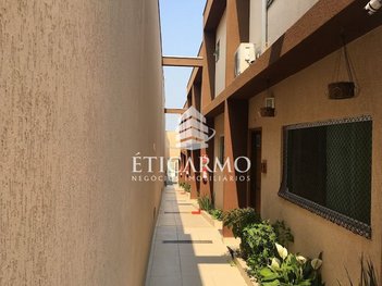 Apartamento em Rua Ligiana, Vila Santa Clara - São Paulo - undefined