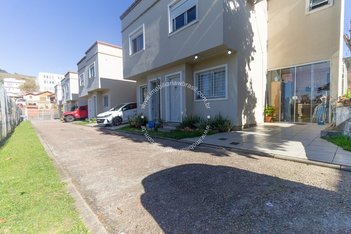 house em Rua Cangussu, Nonoai - Porto Alegre - RS