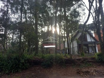 land_lot em Rua Carriere, Planalto - Gramado - RS