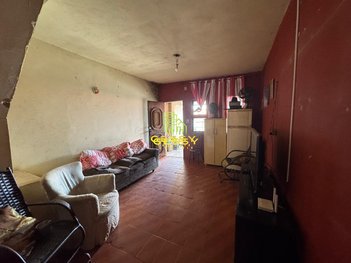 house em Rua Pedro Cláudio Vadenar, Vila Barth - Itapetininga - SP