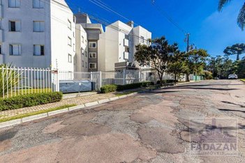 apartment em Rua Lúcio Pereira, Tingui - Curitiba - PR