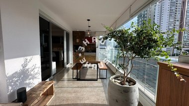 apartment em Rua Califórnia, Cidade Monções - São Paulo - SP