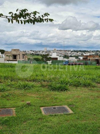 land_lot em Avenida Floriano Peixoto, Granja Marileusa - Uberlândia - MG
