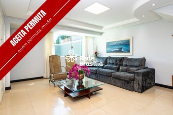 house em QI 18 Conjunto Q, Guará II - Brasília - DF