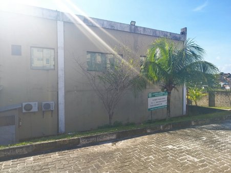 Cômodo Condomínio
