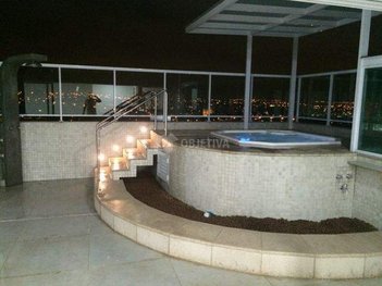 apartment em Rua São Conrado, Patrimônio - Uberlândia - MG