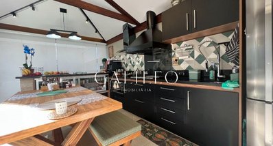 house em Avenida Reynaldo de Porcari, Chácaras Saudáveis e Encantadoras - Jundiaí - SP