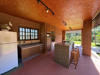 agricultural em Rua Annibal Cabral, Estância Cabral - Cambé - PR