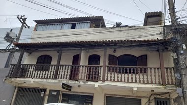 commercial_property em Lourival Franco de Oliveira, Jardim Esperança - Cabo Frio - RJ