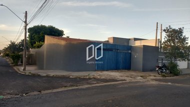 house em Rua Alberto Cioni, Jardim Indaiá - Araraquara - SP