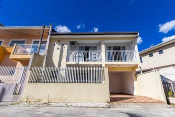 house em Rua Simão Guebur, Uberaba - Curitiba - PR