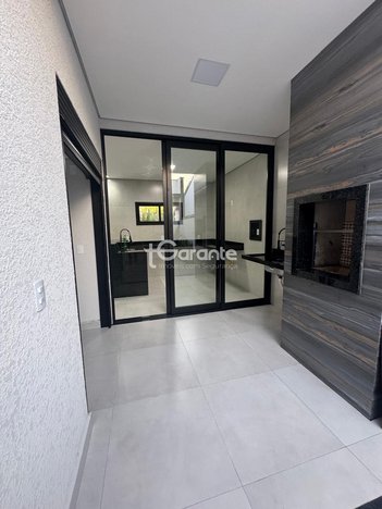 house em Rua Doutor Lauro César de Madureira Mestre, Jardim Residencial Martinez - Sorocaba - SP