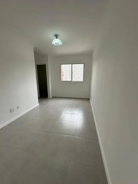 img0
