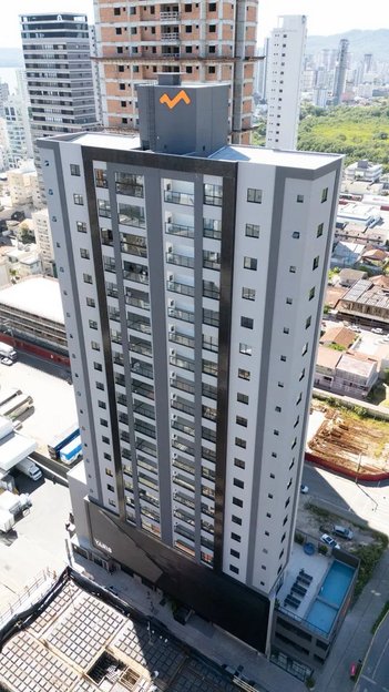 apartment em Rua 304, Meia Praia - Itapema - SC