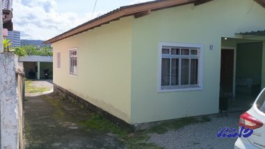 house em Rua Pedro Jacó Besen, Areias - São José - SC
