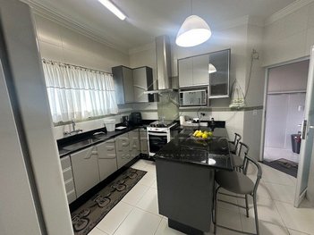 house em Avenida Três de Março, Aparecidinha - Sorocaba - SP