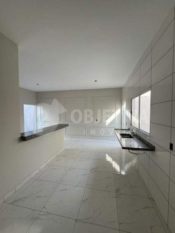 house em Rua Waldemar Bittar, Loteamento Monte Hebron - Uberlândia - MG