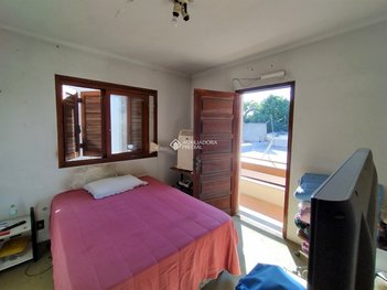house em Rua Itapeva, Passo da Areia - Porto Alegre - RS