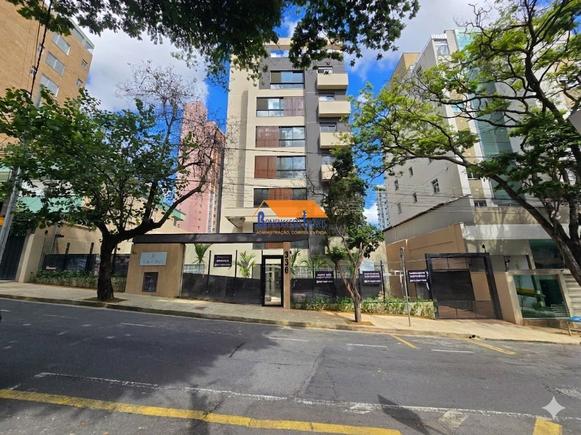 Apartamento com 3 quartos — Santo Antônio, Belo Horizonte