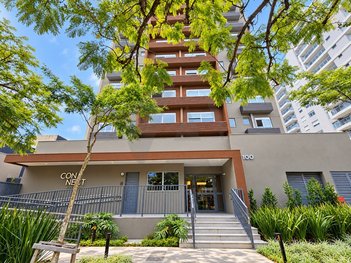 apartment em Avenida João Wallig, Passo da Areia - Porto Alegre - RS