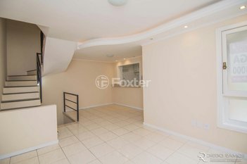 house em Avenida Coronel Lucas de Oliveira, Boa Vista - Porto Alegre - RS