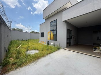 house em Rua Dona Isolina A. Veiga, Parque Veiga Jardim - Aparecida de Goiânia - GO
