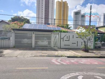 house em Rua Carlos Fernandes, Hipódromo - Recife - PE