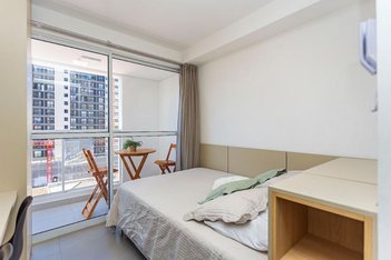 apartment em Rua André de Barros, Centro - Curitiba - PR