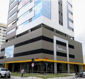 office em Rua Irmãos Vieira, Campinas - São José - SC