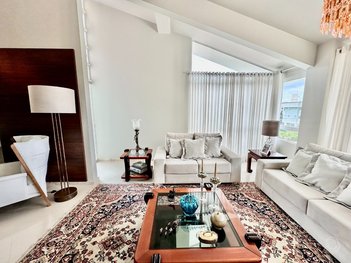 house em Maurílio Lopes da Silva, Praia Brava - Florianópolis - SC