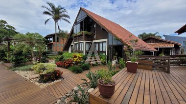 house em Rua Descanso, Ubatuba - São Francisco do Sul - SC