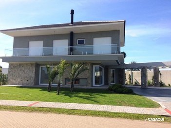 house em Rua Rio Divisa, Centro - Xangri-Lá - RS