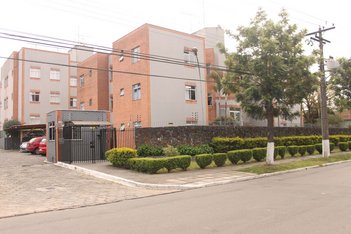 apartment em Rua Coronel José Carvalho de Oliveira, Uberaba - Curitiba - PR