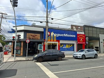 business em Avenida Prefeito Erasto Gaertner, Bacacheri - Curitiba - PR