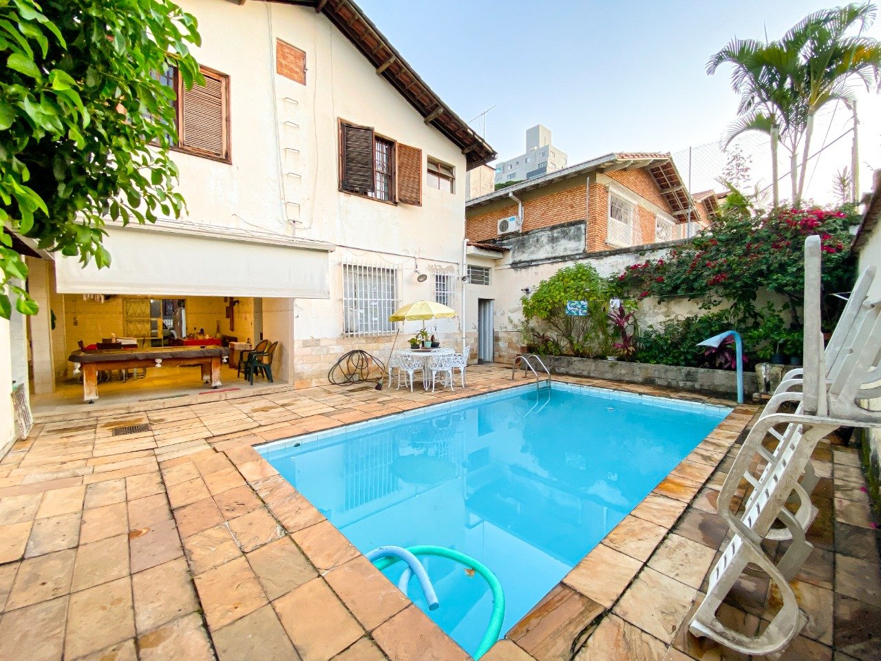 Quintal, piscina