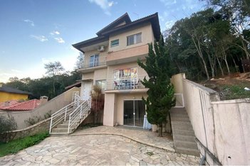 house em Estrada do Itapeti, Parque Residencial Itapeti - Mogi das Cruzes - SP