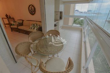 apartment em Avenida General Monteiro de Barros, Vila Luis Antônio - Guarujá - SP